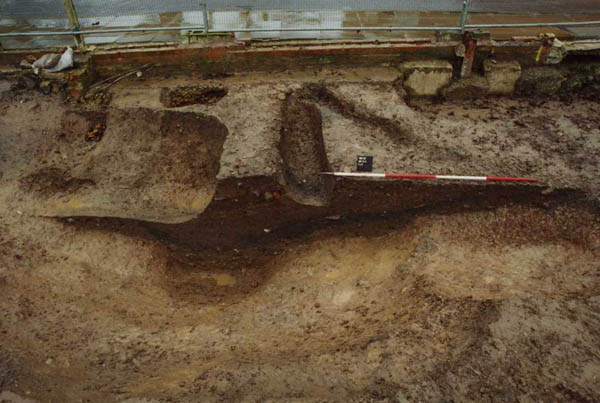 F77B north facing section
